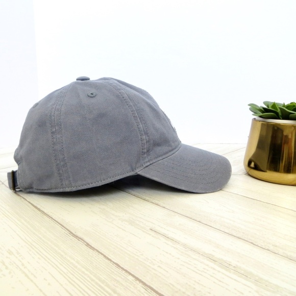 NEW! Adidas Originals Relaxed Strap Back Trefoil Logo Dad Hat Gray - Picture 3 of 6